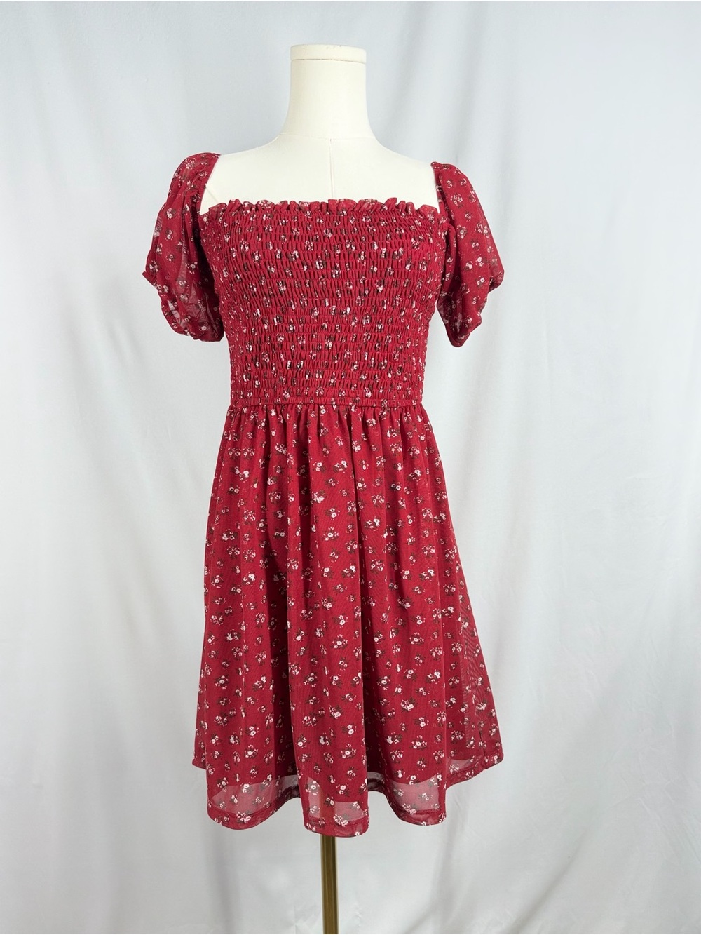 Hollister Red Floral Smocked Puff Sleeve Mesh Mini Dress M Cottagecore Milkmaid